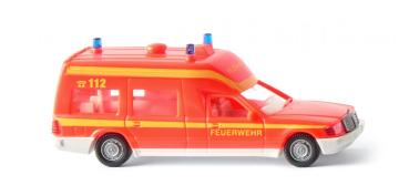 Wiking 060701 Feuerwehr - Krankenwagen (MB Binz) - tagesleuchtrot