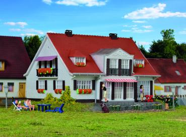 Kibri  38332 H0 Landhaus Cloppenburg