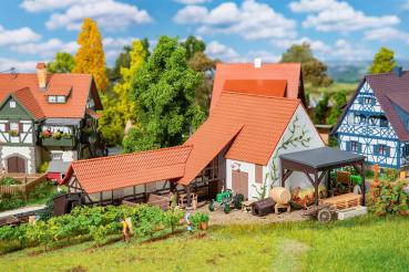 Faller H0 191779 Landwirtschaftliches Gebäude mit Zubehör