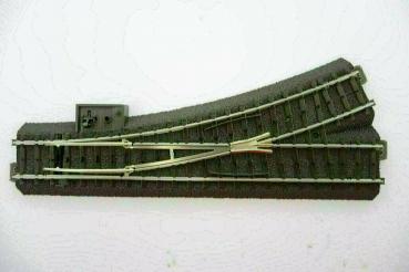 Märklin 24611 C-Gleis Weiche links 188,3 mm / R2 = 437,5 mm / 24,3°