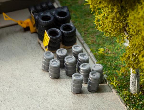 Faller 180970 H0 9 Plastikfässer