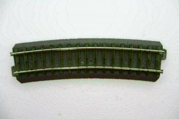 Märklin 24315 C-Gleis Gebogenes Gleis R3 = 515 mm / 15°