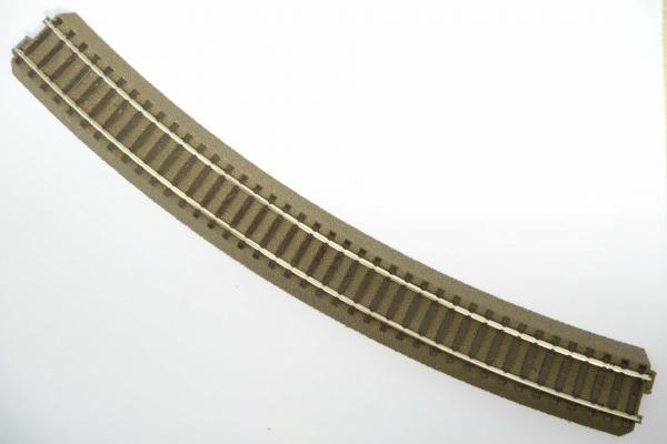 Trix 62430 Gebogenes Gleis R4 = 579,3 mm. Bogen 30°