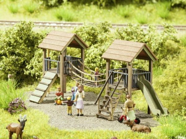 Noch 14367 H0 Abenteuer-Spielplatz