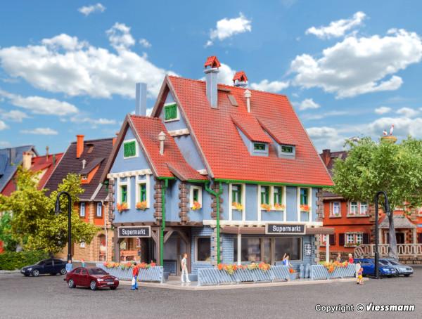 Vollmer 47660 N Supermarkt mit Inneneinrichtung und LED-Beleuchtung, Funktionsbausatz