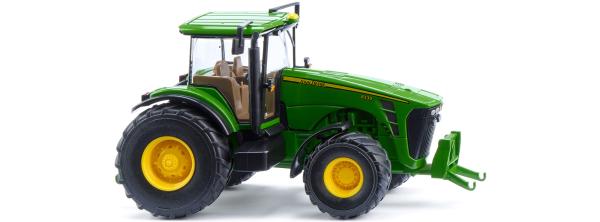 Wiking 039103 John Deere 8330 | Agrarmodell-Traktor